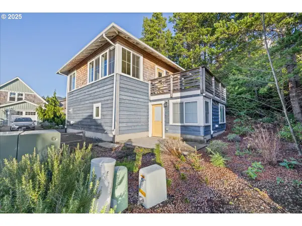 364 Jackson Way, Manzanita, OR 97130