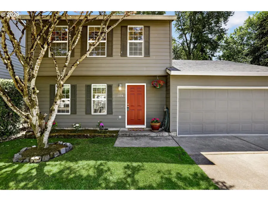 604 W Sheridan St, Newberg, OR 97132 - #2