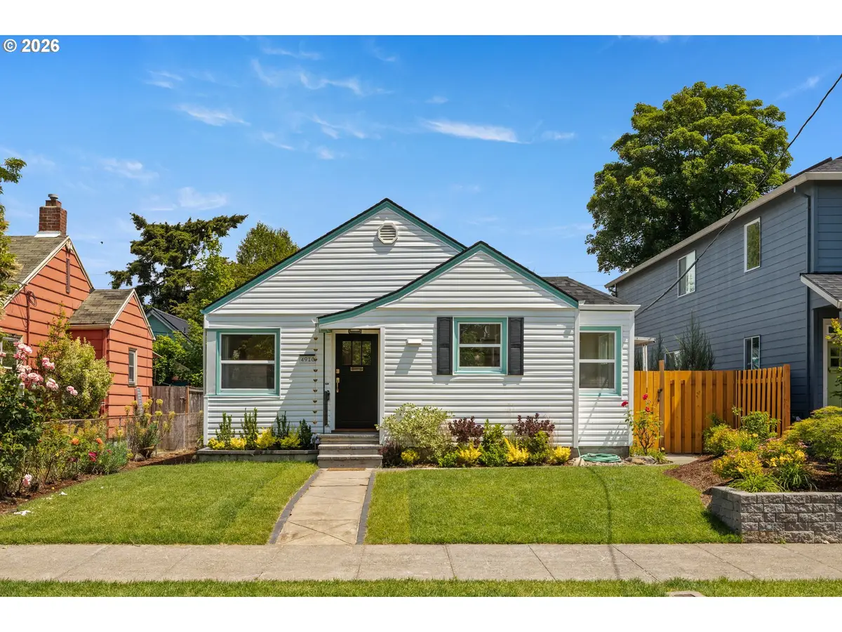 4910 SE 65th Ave, Portland, OR 97206 - #1