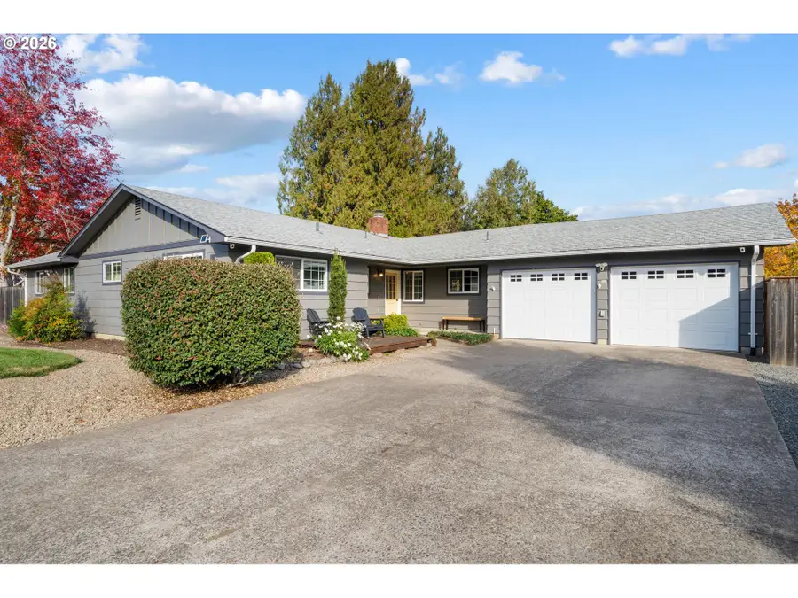 3513 Elwing Ave, Eugene, OR 97401 - #2