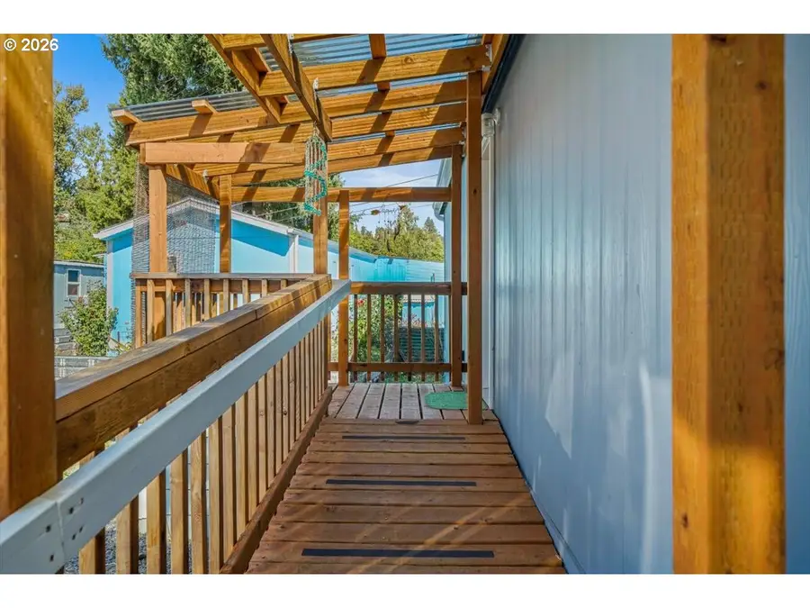 1453 N Pacific Hwy #12, Cottage Grove, OR 97424 - #3