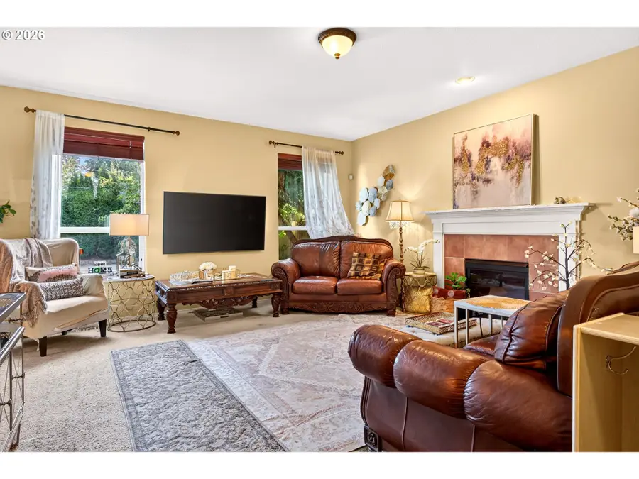 17122 SW Roosevelt St, Sherwood, OR 97140 - #3