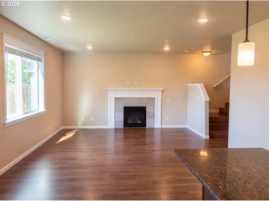 4230 Sagecrest Dr, Albany, OR 97322 - #3