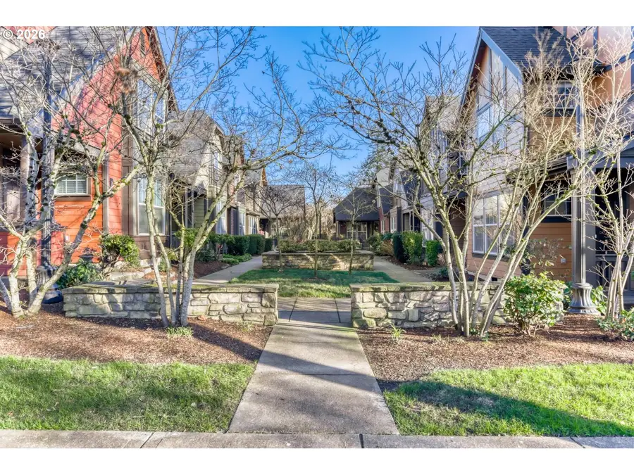 768 NE 70th Ave, Hillsboro, OR 97124 - Image #3