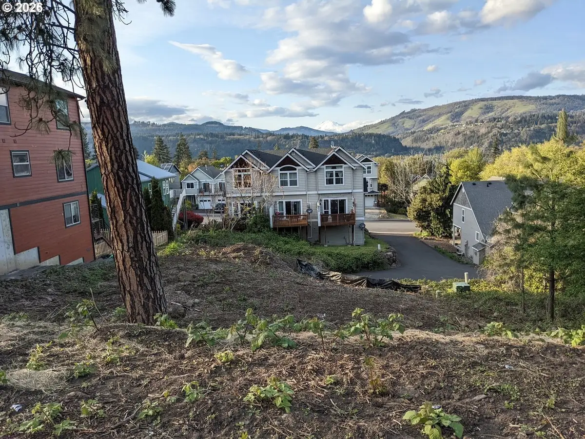 1534 Lincoln St, Hood River, OR 97031 - #1