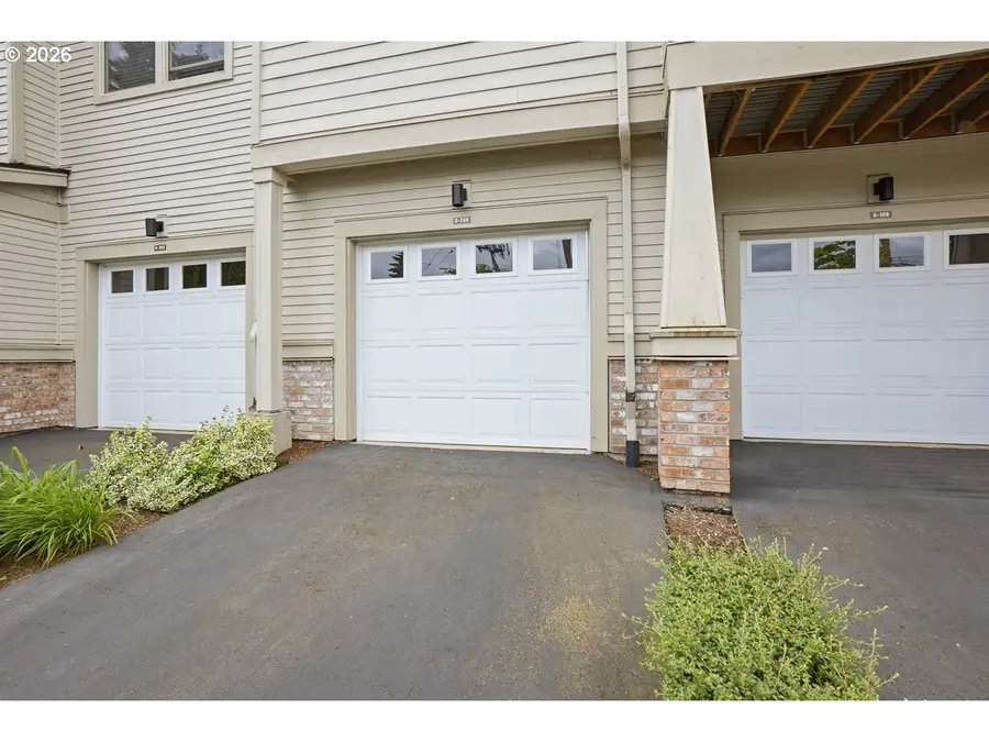 17126 SW Snowdale St #208, Beaverton, OR 97007 - #2