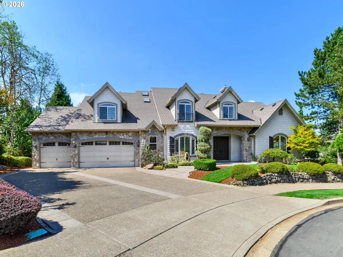 11725 SE Banbury Cir, Happy Valley, OR 97086 - #1