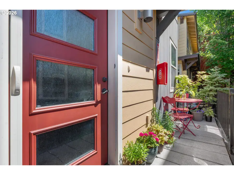 4319 SE Division St #B, Portland, OR 97206 - #3