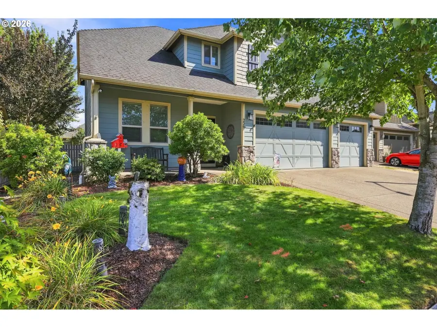 229 Finneys Ave, Molalla, OR 97038 - #3