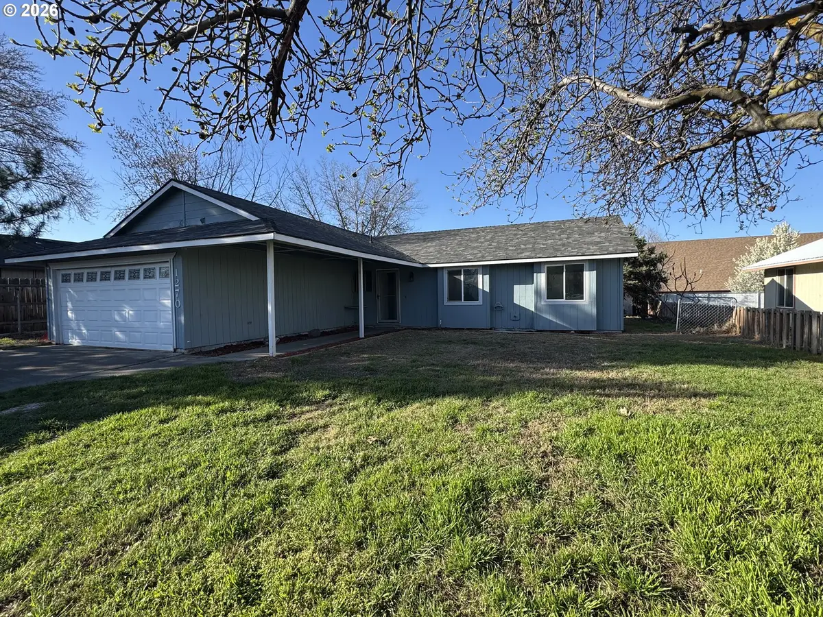 1270 W Hartley Ave, Hermiston, OR 97838 - #1