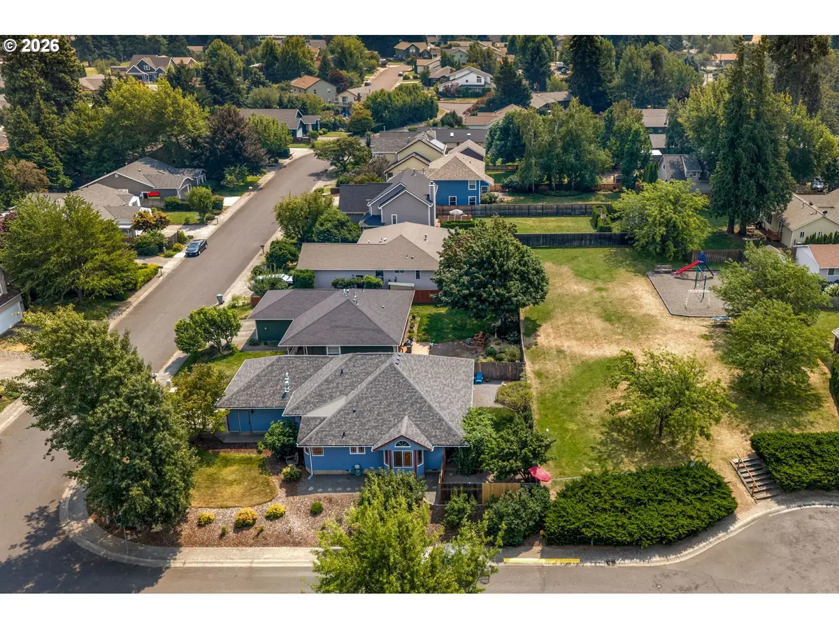 780 St Charles Place Rd, Hood River, OR 97031 - #1