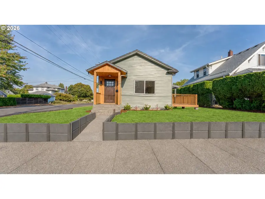5658 N Delaware Ave, Portland, OR 97217 - #2