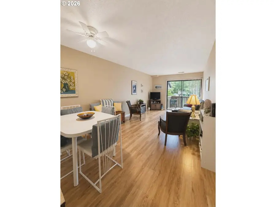 8743 SW Brightfield Cir, Tigard, OR 97223 - #3