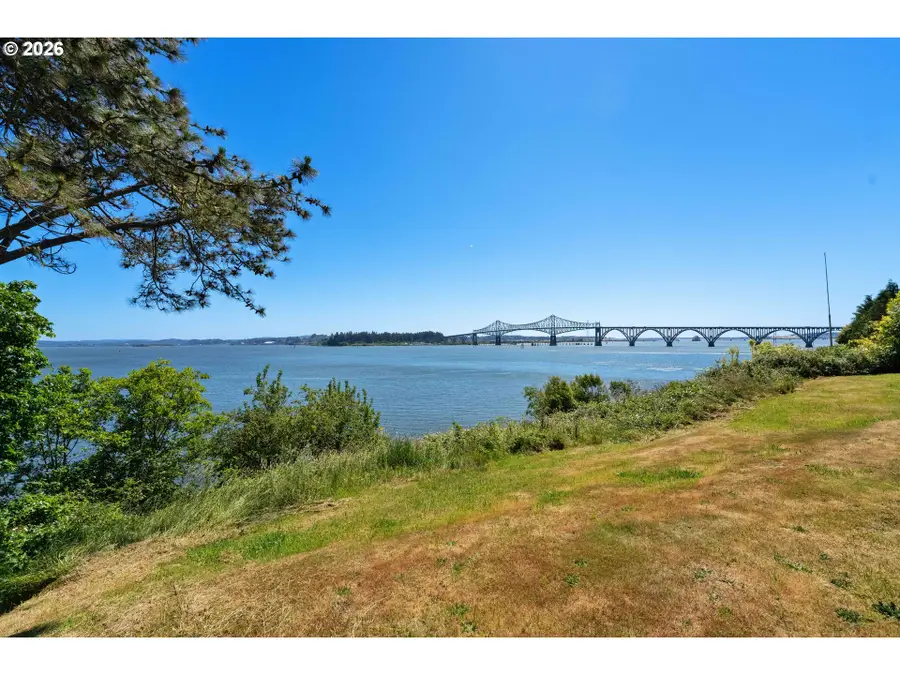 93712 Mallard Ln, Glasgow, OR 97459 - #2