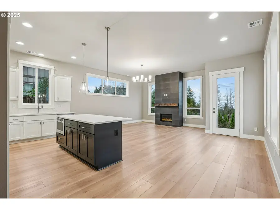 8774 SW 176th Ave, Beaverton, OR 97007 - Image #3