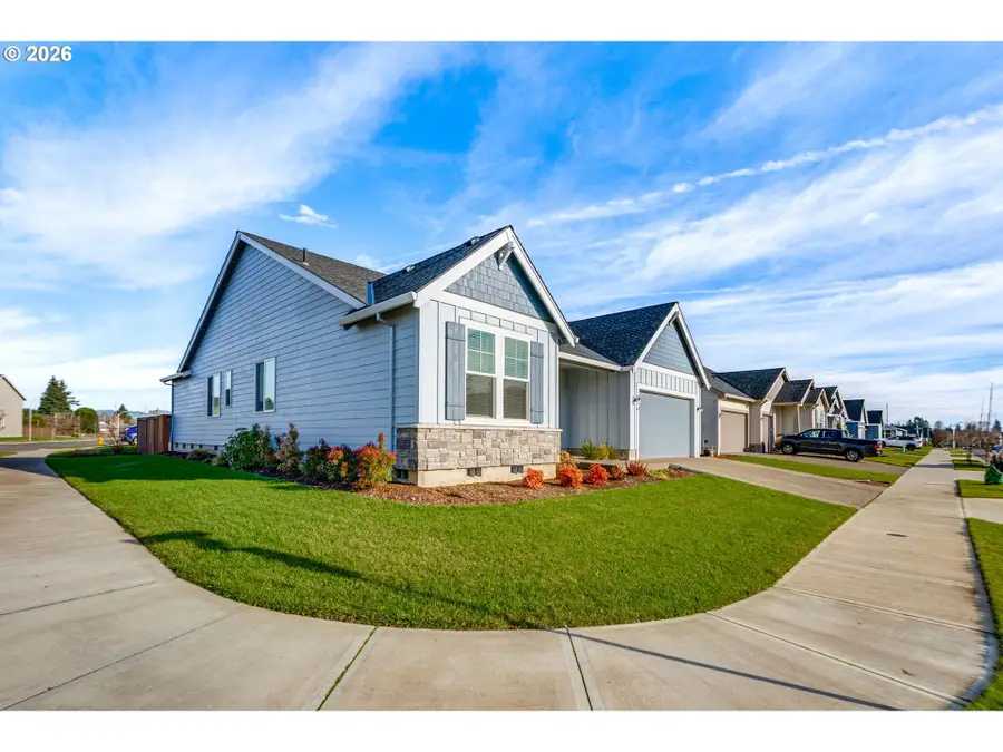 116 NE 19th Ave, Canby, OR 97013 - Image #2