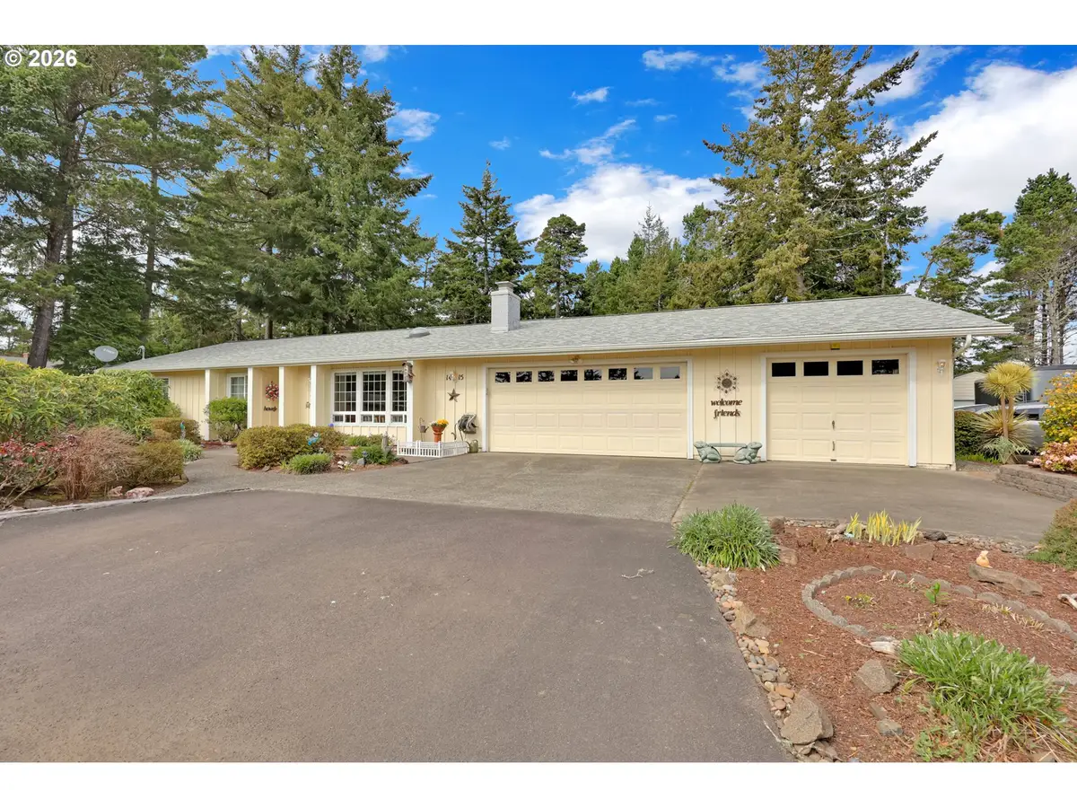 1415 20th St, Florence, OR 97439 - #1