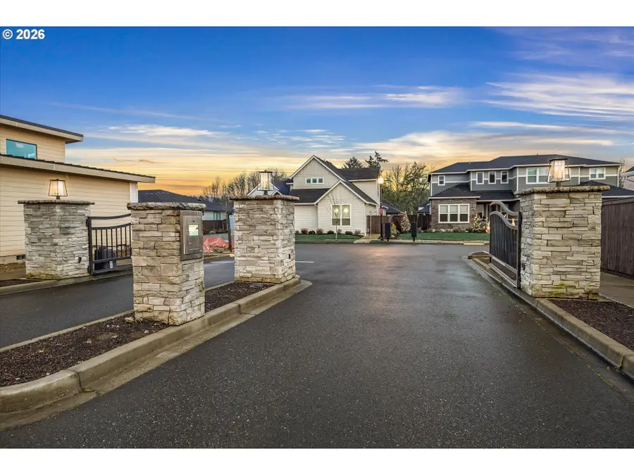 8608 NE 182nd Pl, Vancouver, WA 98682 - #2