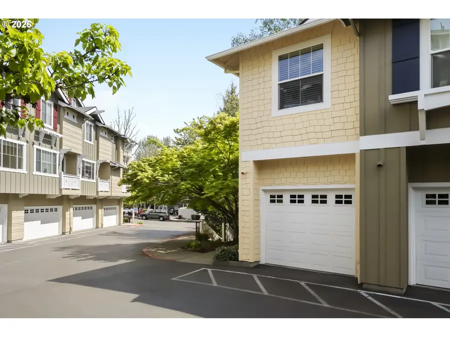 8349 SW 24th Ave #8, Portland, OR 97219 - #2