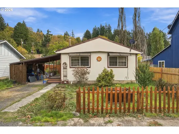 306 SE Front St, Winlock, WA 98596