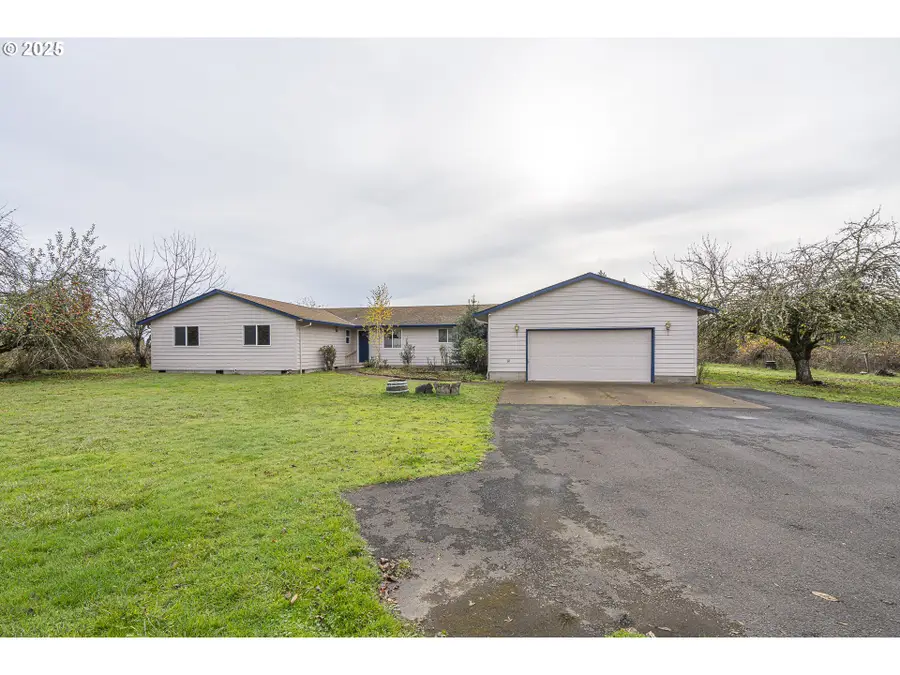 7295 NW Poverty Bend Rd, McMinnville, OR 97128 - Image #2