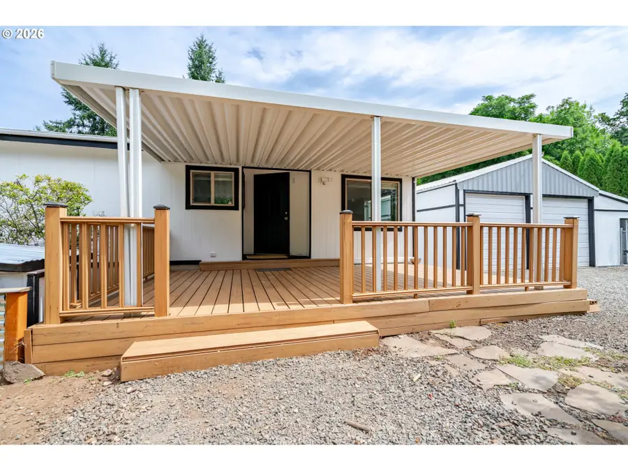 25697 Brush Creek Rd, East Linn, OR 97386 - #3