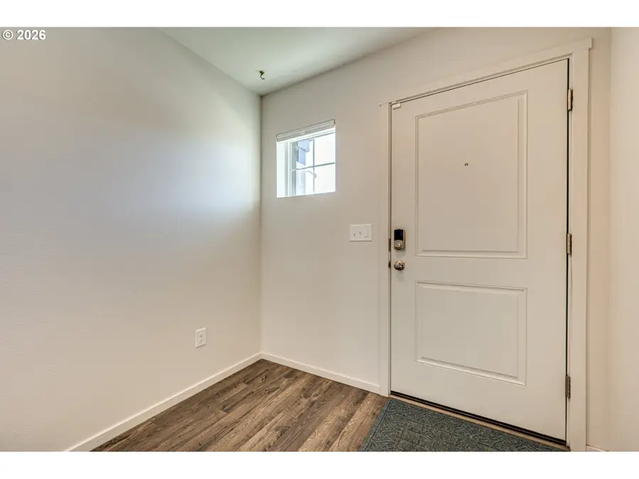 2102 S Sandhill Way, Ridgefield, WA 98642 - #3