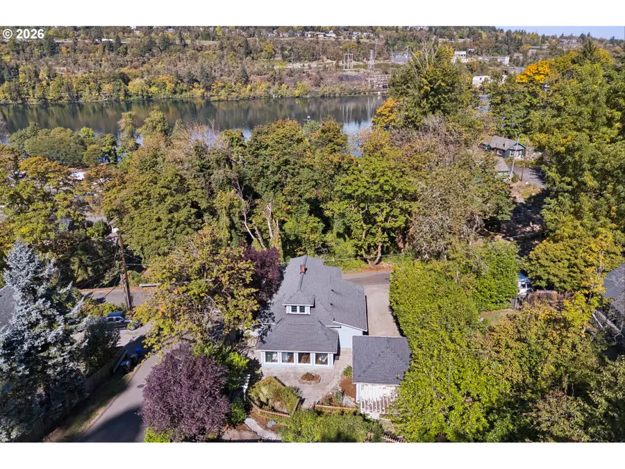 216 3rd Ave, Oregon City, OR 97045 - #3