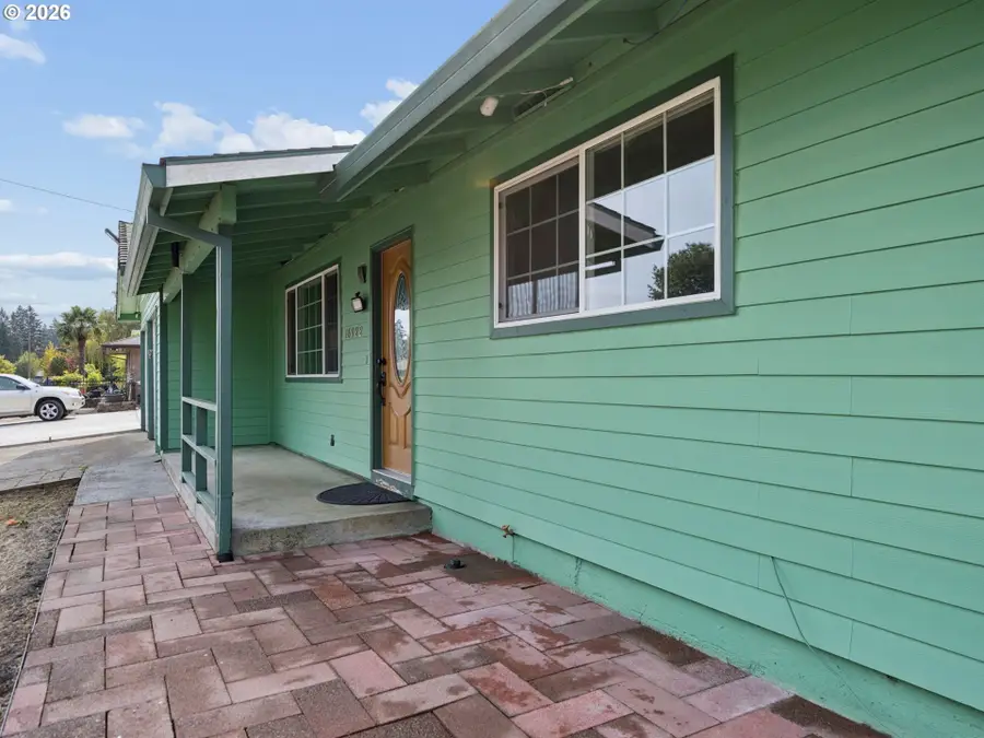 16922 SE Taylor St, Portland, OR 97233 - #2
