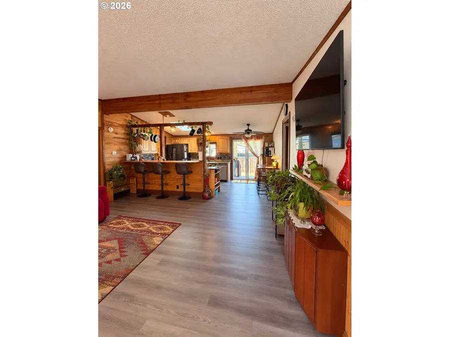 450 Tiara St, Lakeside, OR 97449 - #3