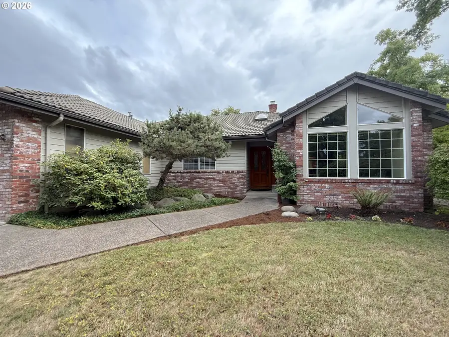 1487 Kyiv St, Springfield, OR 97477 - #2