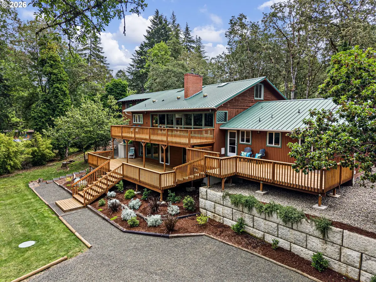 1212 Whistlers Ln, Roseburg, OR 97470 - #1