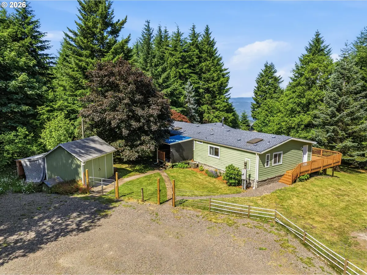 210 Webster Ln, Woodland, WA 98674 - #1