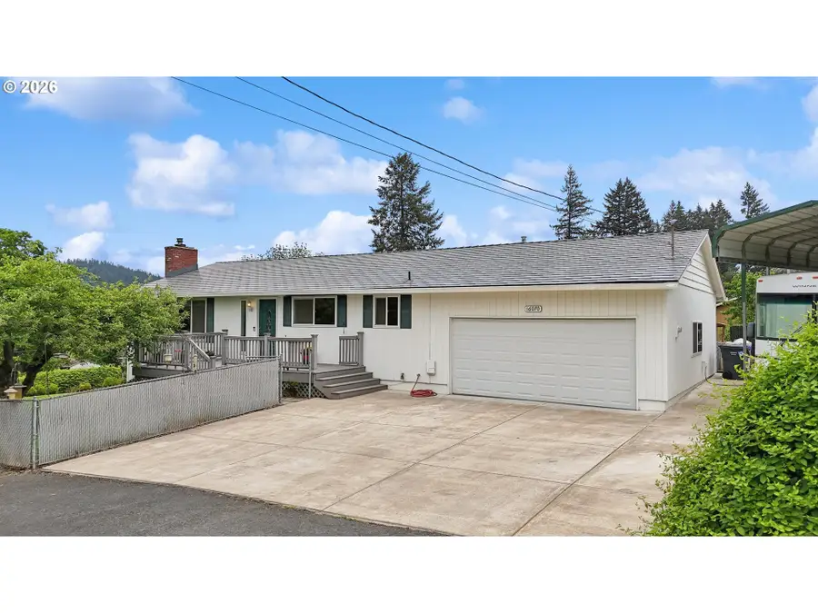 16070 S Holcomb Blvd, Northwest Clackamas, OR 97045 - #2