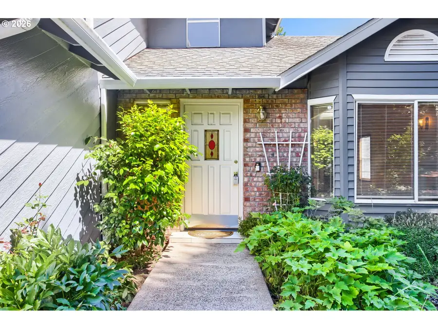 4725 SW Palatine St, Portland, OR 97219 - #3