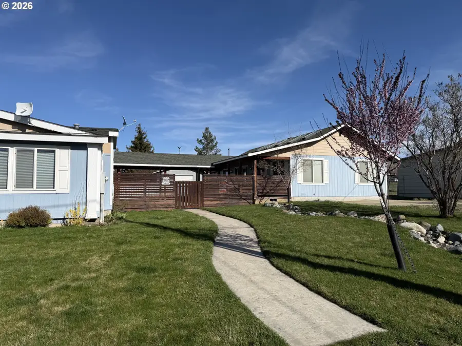 404 S College St, Joseph, OR 97846 - #2