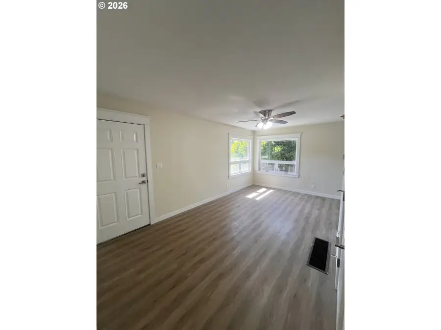 9805 N Central St, Portland, OR 97203 - #3