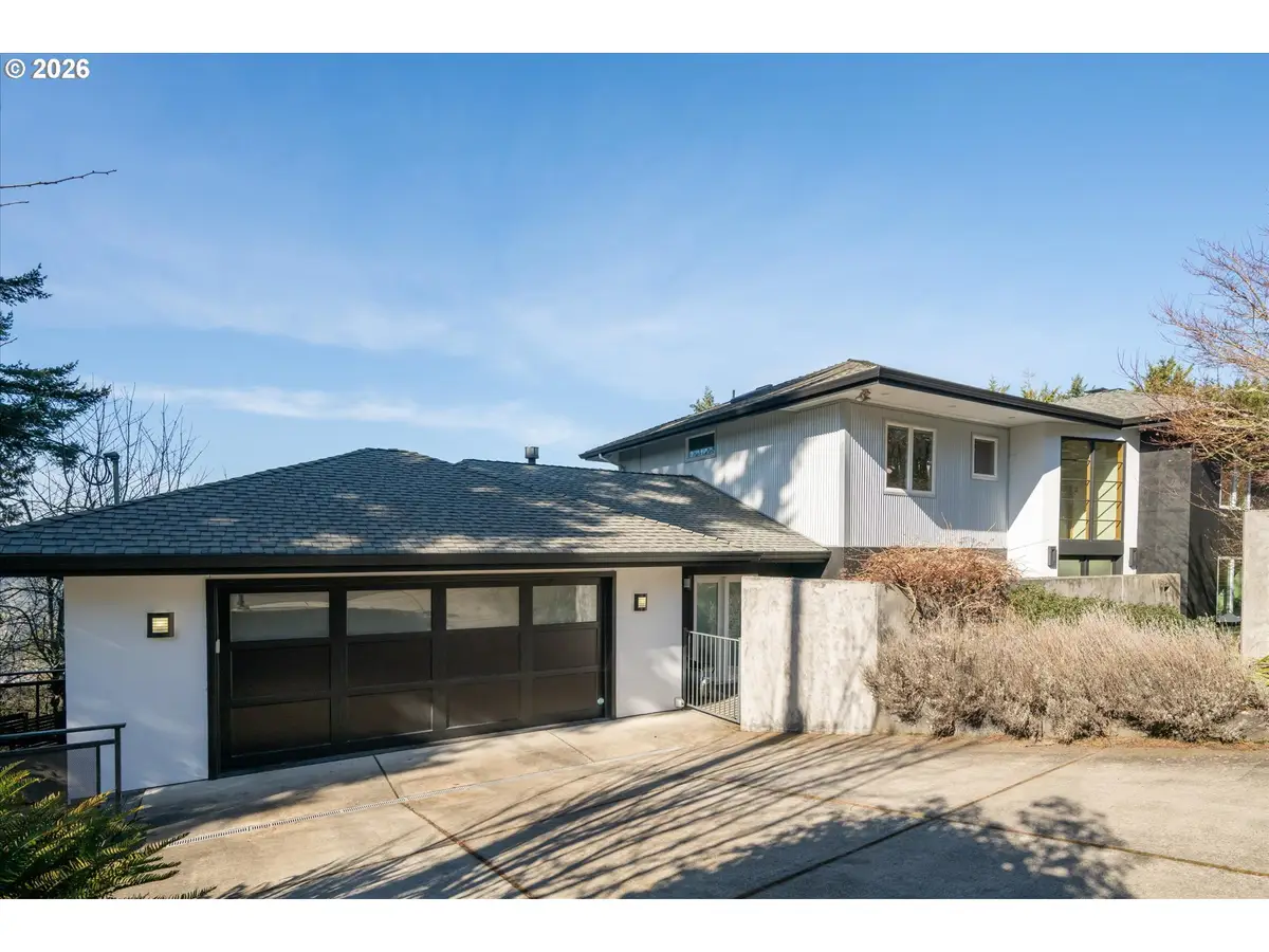 3970 N Shasta Loop, Eugene, OR 97405 - Image #1