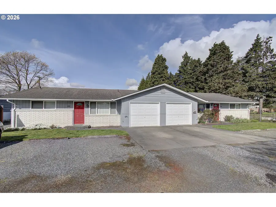 1807 N Tower Ave, Centralia, WA 98531 - #2