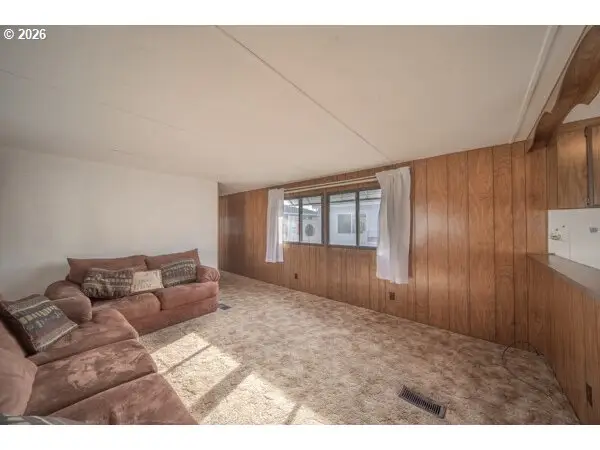 1413 Hawthorne Ave #32, Reedsport, OR 97467 - Image #2