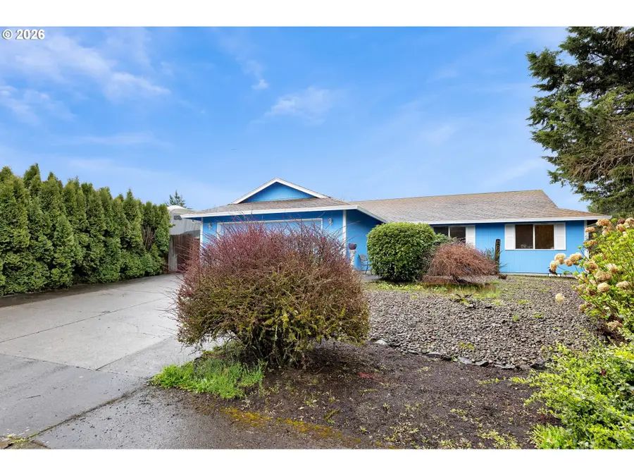 2105 Dahlia St, Woodland, WA 98674 - #2