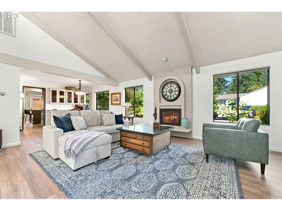 9540 SW Brentwood Pl, Tigard, OR 97224 - #3