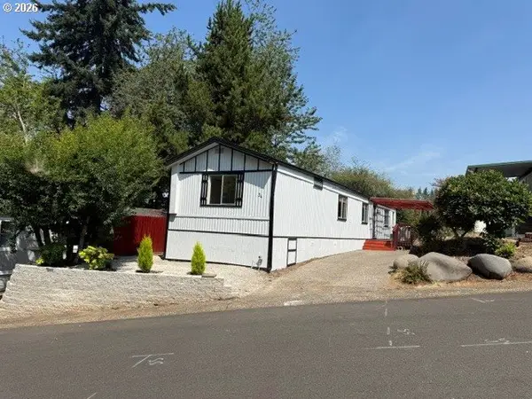 37600 Sunset St #34, Sandy, OR 97055