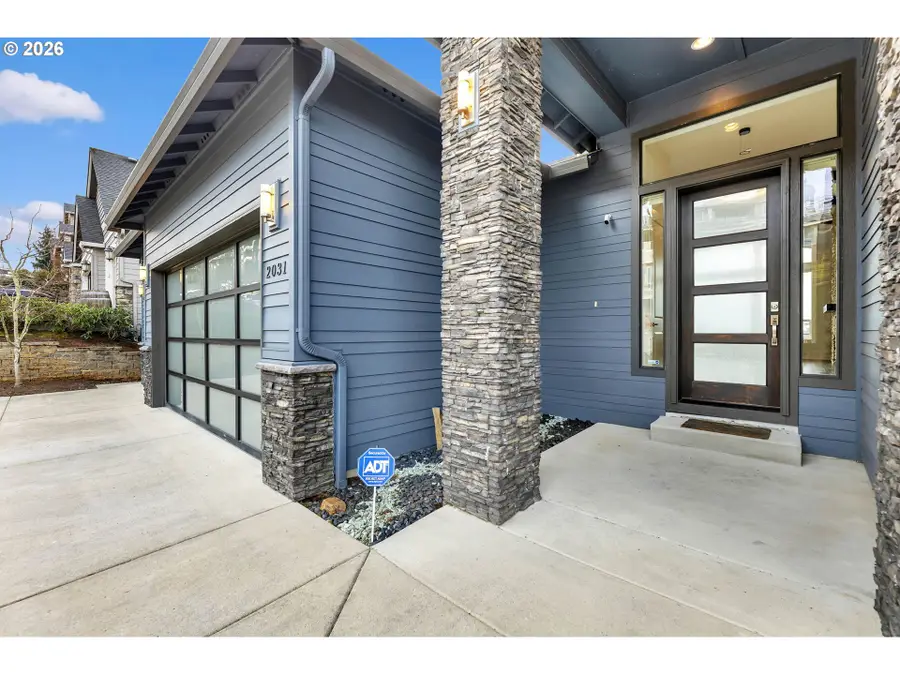 2031 NW Larkspur St, Camas, WA 98607 - Image #2