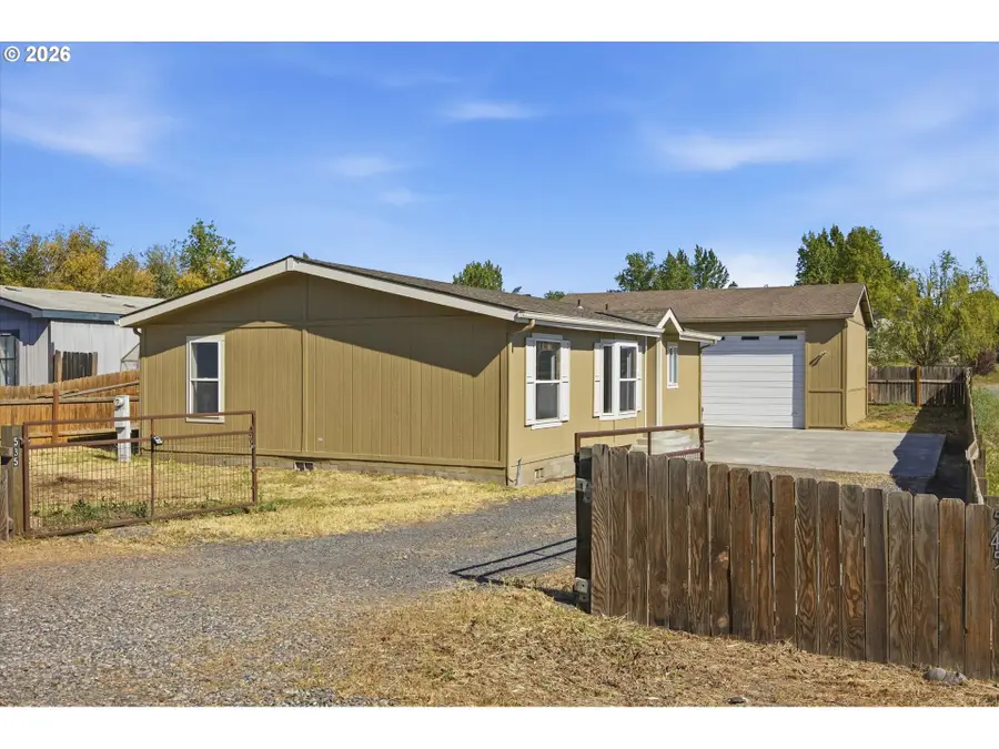 535 SE California Ave, Irrigon, OR 97844 - #2