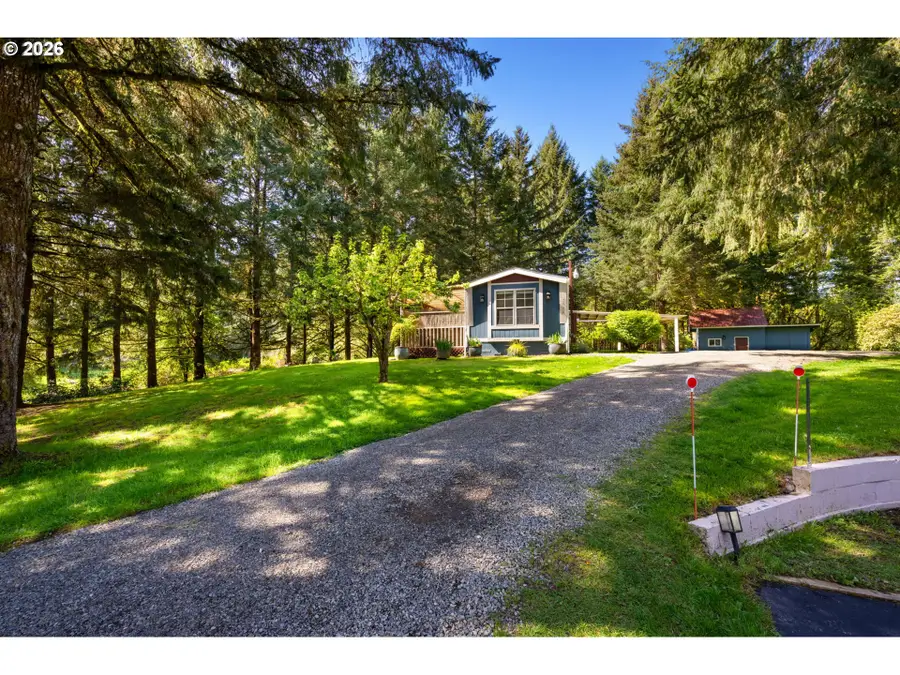 2836 Lewis River Rd, Woodland, WA 98674 - #2