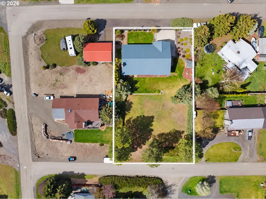 104 Hyland Dr, Enterprise, OR 97828 - #3
