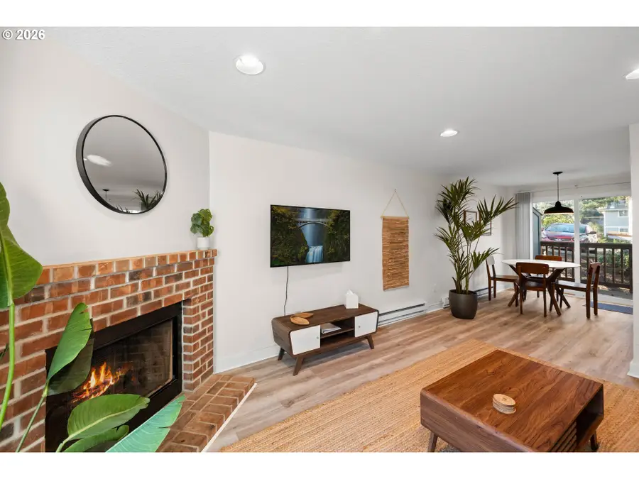 4921 SW Beaverton Hillsdale Hwy, Portland, OR 97221 - Image #3