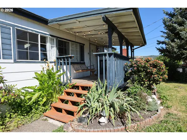 199 Rex St, Roseburg, OR 97471