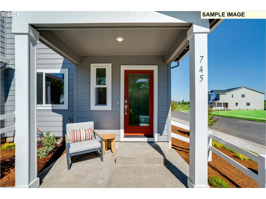 856 Sifuentez Ct, Woodburn, OR 97071 - #3